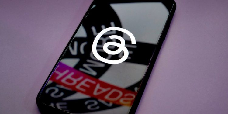 Meta’nın Threads uygulamasındaki kodlar, Elon Musk’ın X’i benzeri topluluklar özelliğine işaret ediyor.