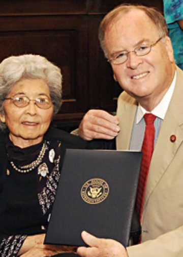 Violet Kazue De Cristoforo