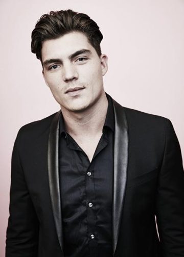 Zane Holtz