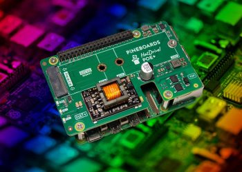 Pineboards’ PoE+ HAT, Raspberry Pi 5’e güç ve NVMe getiriyor.