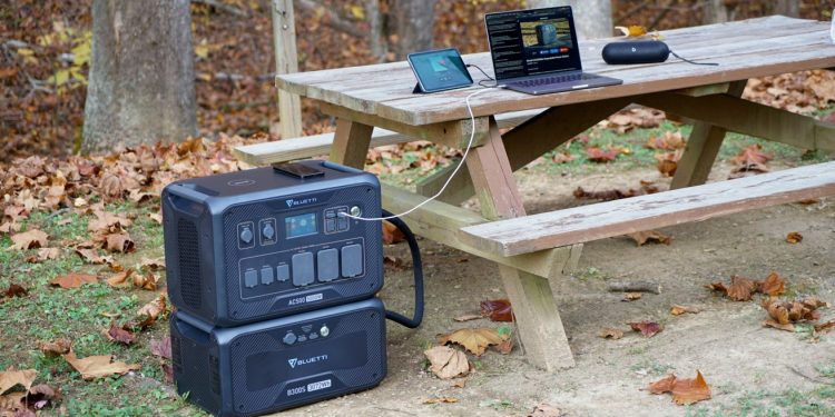 Bluetti AC500 ve B300S İncelemesi: Felaketlerde Size Yardımcı Olacak Güncellenmiş Taşınabilir Güç İstasyonu