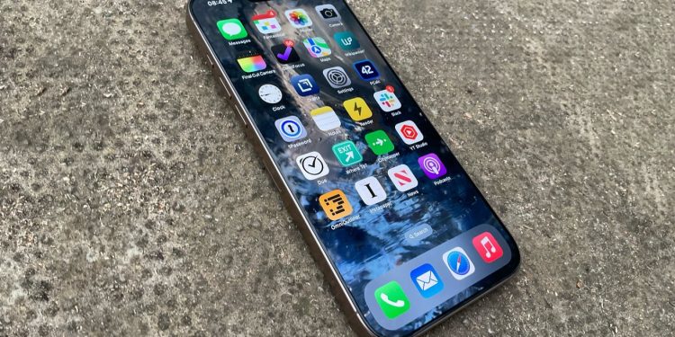 iPhone 16 Pro Max İncelemesi İki Ay Sonra – Apple’ın dediği gibi, bugüne kadarki en iyi iPhone