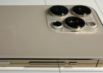 Bir iPhone 14 Pro prototipi, Apple’ın Proje Bongo’nun mütevazı başlangıcını ortaya koyuyor