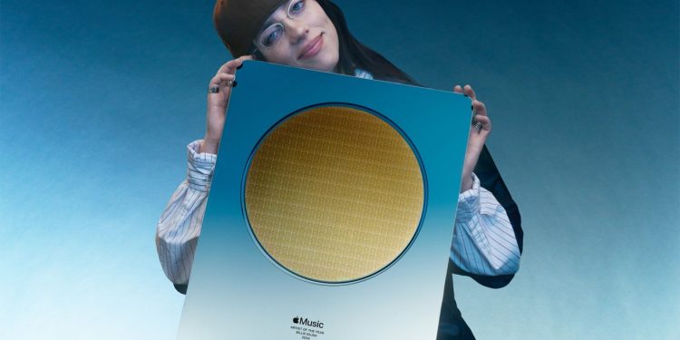 “Apple Music, Billie Eilish’in Rekor Kıran Yılını Kutluyor”
