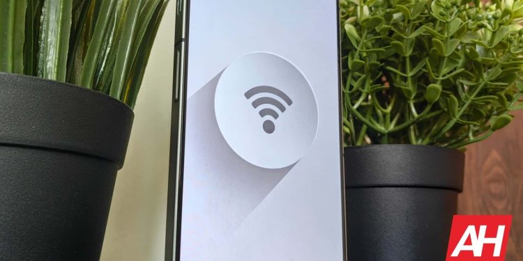 Android 15, hassas iç mekan navigasyonu için Wi-Fi menzilini tanıtıyor.