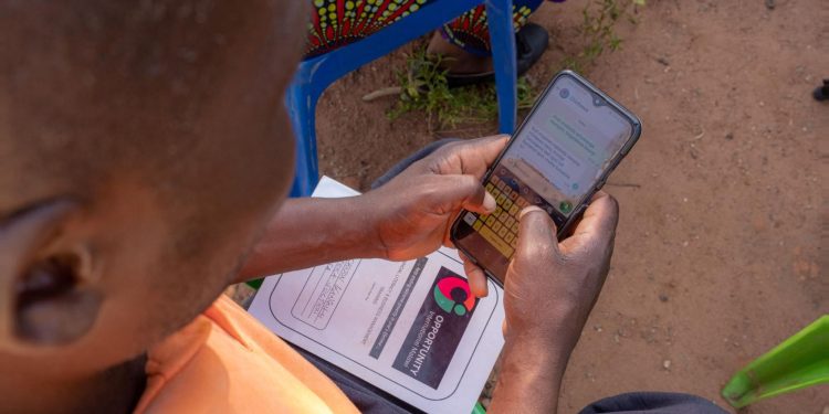“AI Chatbot, Afrika’daki Çiftçilere Çok Dilli Destek Sunuyor”