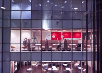 “Lenovo, esnek çalışma ve akıllı işletme AI çözümlerini ateşlemek için Cisco ile iş birliği yapıyor”