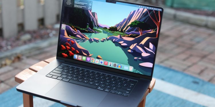 Apple 16 inç MacBook Pro (M4 Pro) incelemesi: Güçlü bir masaüstü alternatifi