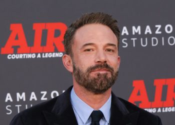 Ben Affleck’ten oyunculara ve yazarlara: “Yapay zeka için endişelenmeyin”