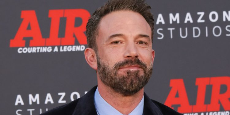 Ben Affleck’ten oyunculara ve yazarlara: “Yapay zeka için endişelenmeyin”