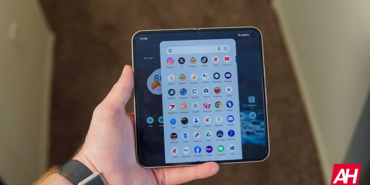 Pixel 9 Pro Fold’un ana ekranını tamir ettirmek yüksek maliyetlidir