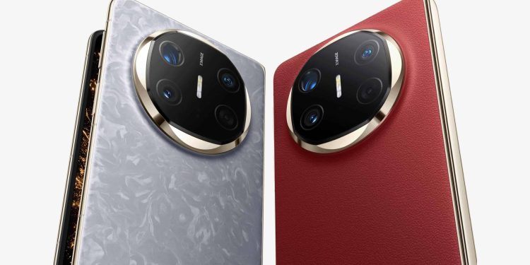 Huawei Mate X6 Katlanabilir Telefonunun İlk Görünümü: İşte Her Şey!