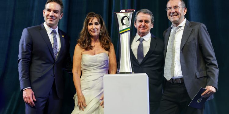 Lenovo ve Instituto Ayrton Senna, sürücünün mirasının 30. yılını özel bir anma etkinliğiyle kutluyor.