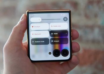 AH Gerçek Fırsat: Motorola Razr+ (2024) Black Friday’de 425 Dolar’a Düştü