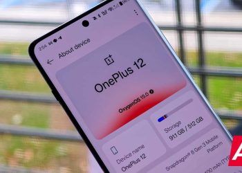 OnePlus 12, OxygenOS 15’in stabil sürümünü birçok bölgede almaya başlıyor