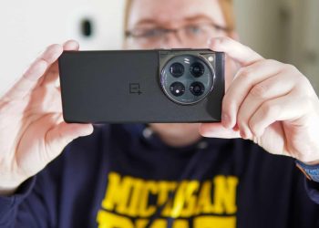 OnePlus 12: Bilmeniz Gereken Her Şey