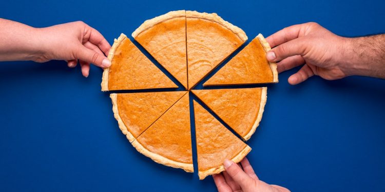 Pie: SF’ye Geliyor, Yalnızlığınızı Yenmenin Yolu!