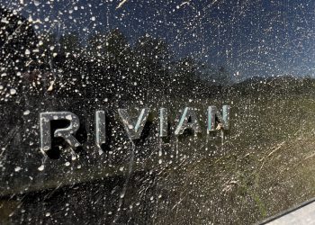 Rivian, Georgia fabrikası için 6.6 milyar dolarlık koşullu federal kredi aldı.
