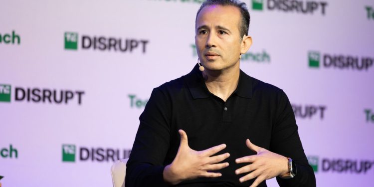 Rivian ile Volkswagen Ortak Girişimi Değeri 5.8 Milyar Dolara Yükseldi