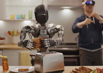 Ev İşlerini Üstlenen Robotları Eğitmek: Yeni Teknolojiler ve Yöntemler