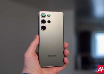 Galaxy S23 Serisi, Kasım 2024 Güvenlik Güncellemesini Almaya Başladı