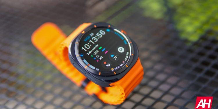 Galaxy Watch cihazlarında yaşanan rastgele titreşimler hakkında bildirilenler