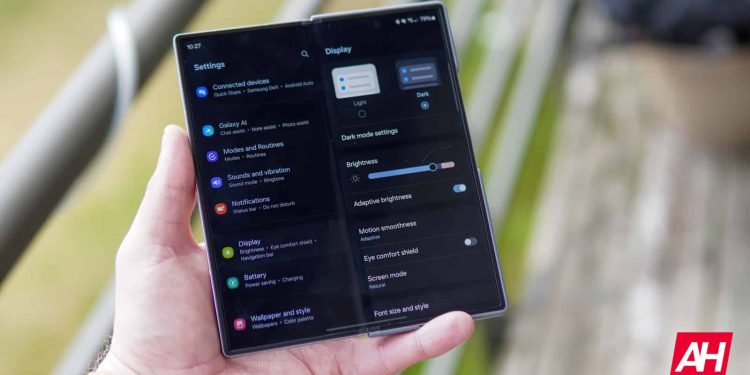 “Tüm Yeni Nesil Samsung Katlanabilir Telefonlar Exynos 2500 İşlemciyle Gelecek”