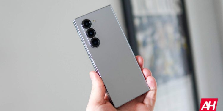 Samsung Galaxy Z Fold 6 İçin En İyi Kılıflar