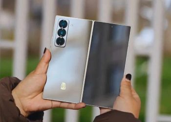 Samsung W25: Samsung’ın ‘Özel’ telefonuna dair bir video İşte!