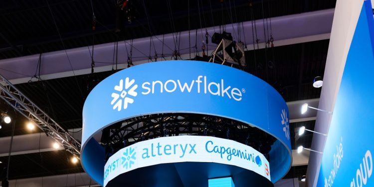 Kanada, Snowflake veri ihlalleriyle bağlantılı bir hackerı tutukladı.