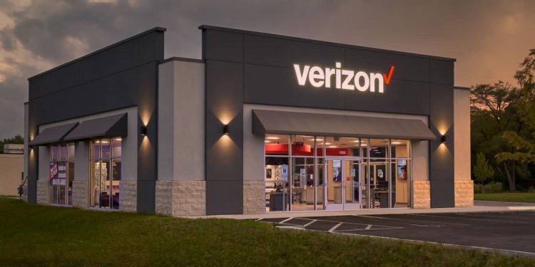 Verizon İçin En İyi Telefon Planları: İzleme, Seyahat ve Daha Fazlası