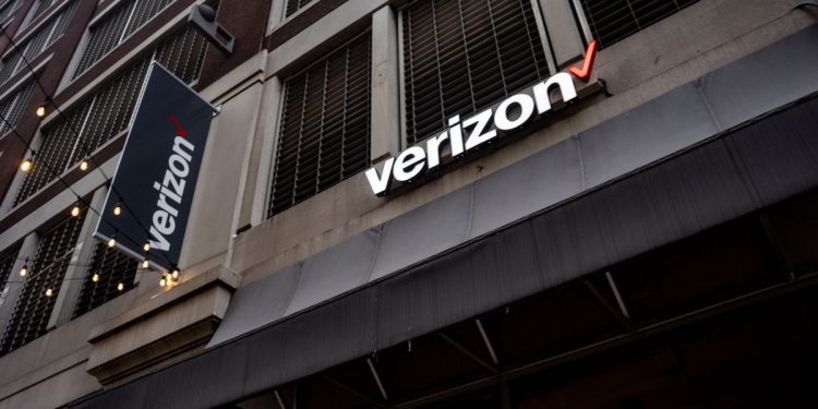 Verizon, Çin bağlantılı Salt Typhoon grubuna karşı ağını güvence altına aldı.