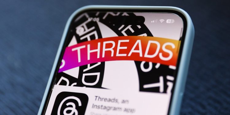 Instagram Threads, fotoğraf ve videoları yeniden paylaşma için ‘Medya Kullan’ özelliğini ekledi.