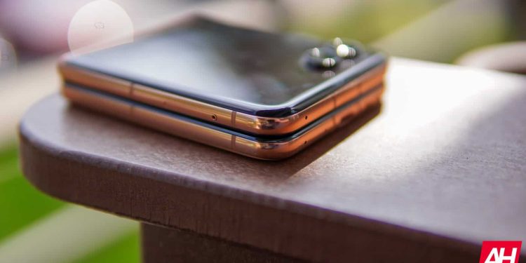 Motorola Razr 60 Ultra Lansmana Bir Adım Daha Yaklaştı