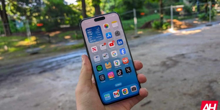 iPhone 15 Pro, Yakında Görsel Zeka Özelliklerine Kavuşabilir