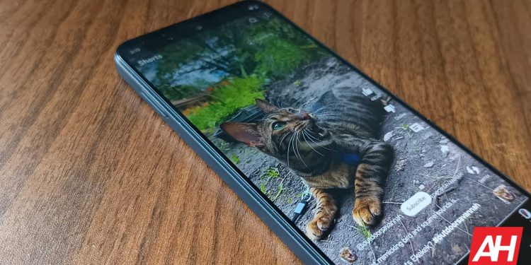 YouTube, Shorts için TikTok Benzeri Yeni İçerik Oluşturma Özelliklerini Tanıttı