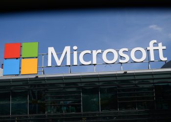 Microsoft, AI ajanlarını birleştirme konusunda Google’ın standartlarını benimsedi.