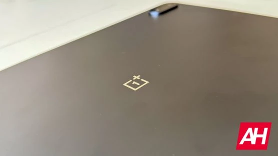 oneplus-pad-3-review-am-ah-04-555x312-1 OnePlus Pad 3 Review AM AH 04
