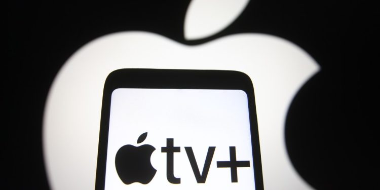 Apple TV+ abonelik ücreti %30 artışla 12,99 $ oldu.
