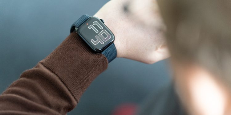 Alman mahkemesinden karar: Apple, Watch’u karbon nötr olarak adlandıramaz.