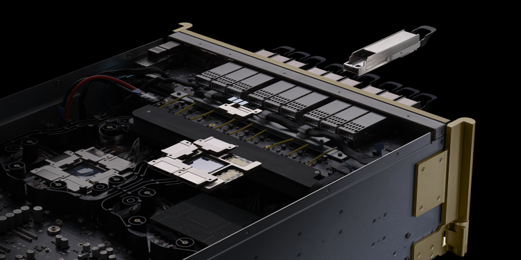 “Endüstri İş Birliği ile NVIDIA Co-Package Optikler Nasıl Geliştiriliyor?”