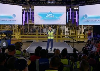 Ford, Uygun Fiyatlı Elektrikli Araçlar İçin Montaj Hattını Değiştiriyor