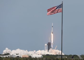 FAA: Starship fırlatmaları Florida uçuşlarını 2 saate kadar geciktirebilir.