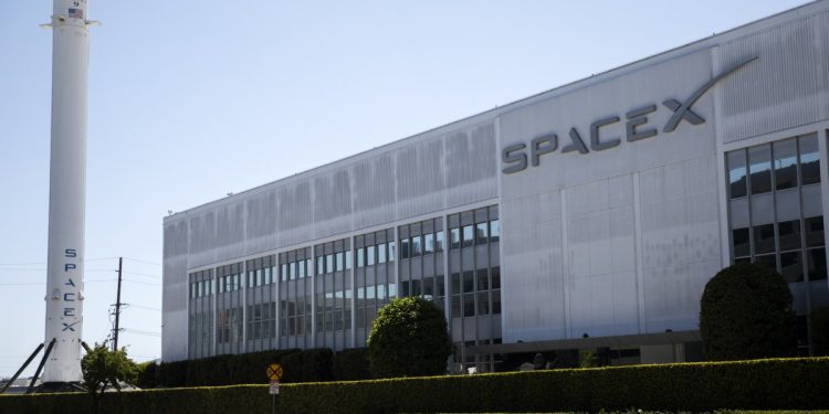 Temyiz Mahkemesi, NLRB yapısını anayasaya aykırı buldu; SpaceX için zafer!