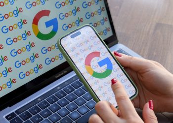 Google, arama sonuçları için en sevdiğiniz kaynakları seçmenize izin verecek.