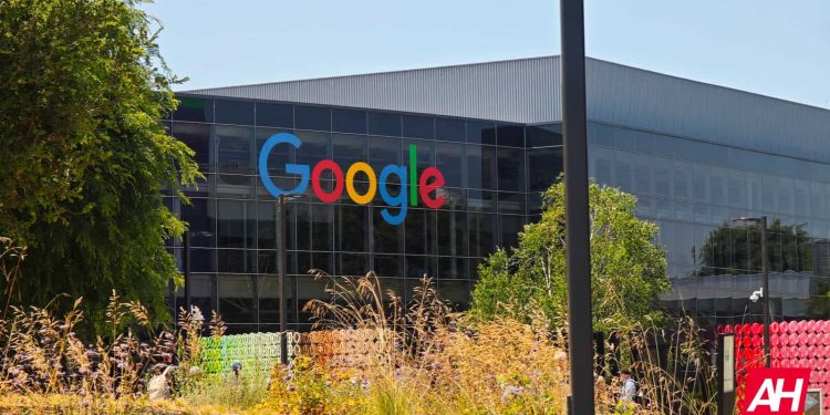 “Google, Daha Küçük Bir Yapay Zeka Enerji Ayak İzi Vaad Ediyor, Ancak Hedefe Henüz Ulaşamadı”