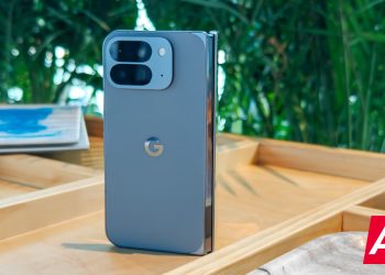 “Pixel 10 Pro Fold, IP68 ile Gelen İlk Katlanabilir Telefon, Ancak İnce Yazıyı Okuyun”