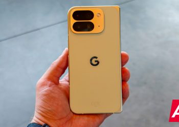 “Google Pixel 10 Pro Fold Renk Seçenekleri”