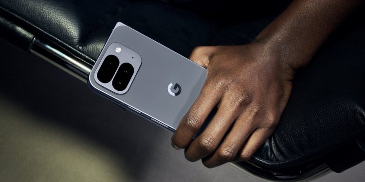 “Tipster, Pixel 10 Pro Fold Çıkış Tarihini Açıkladı — Qi2 Desteği Dahil”