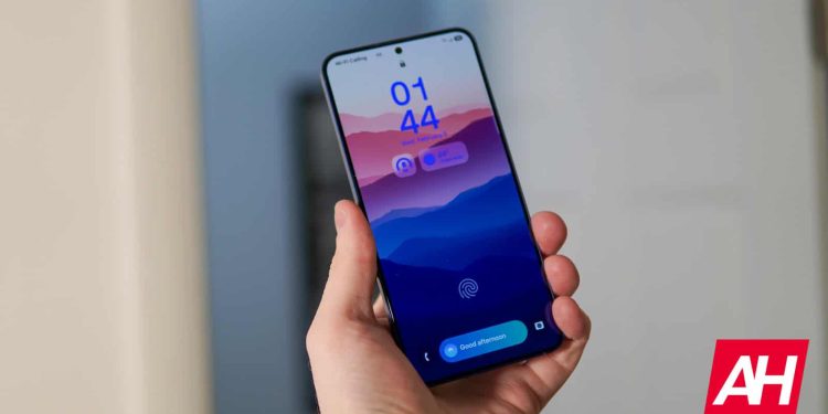 “Samsung, One UI 8.5’te Hareketli Navigasyonu Varsayılan Hale Getirebilir”